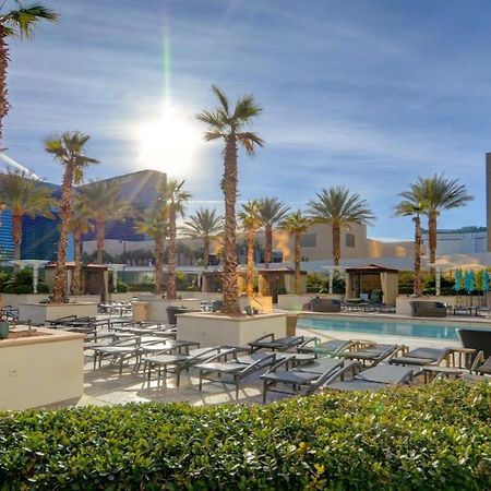 Mgm Signature-33-711 F1 Track & Strip View Balcony Las Vegas Bagian luar foto