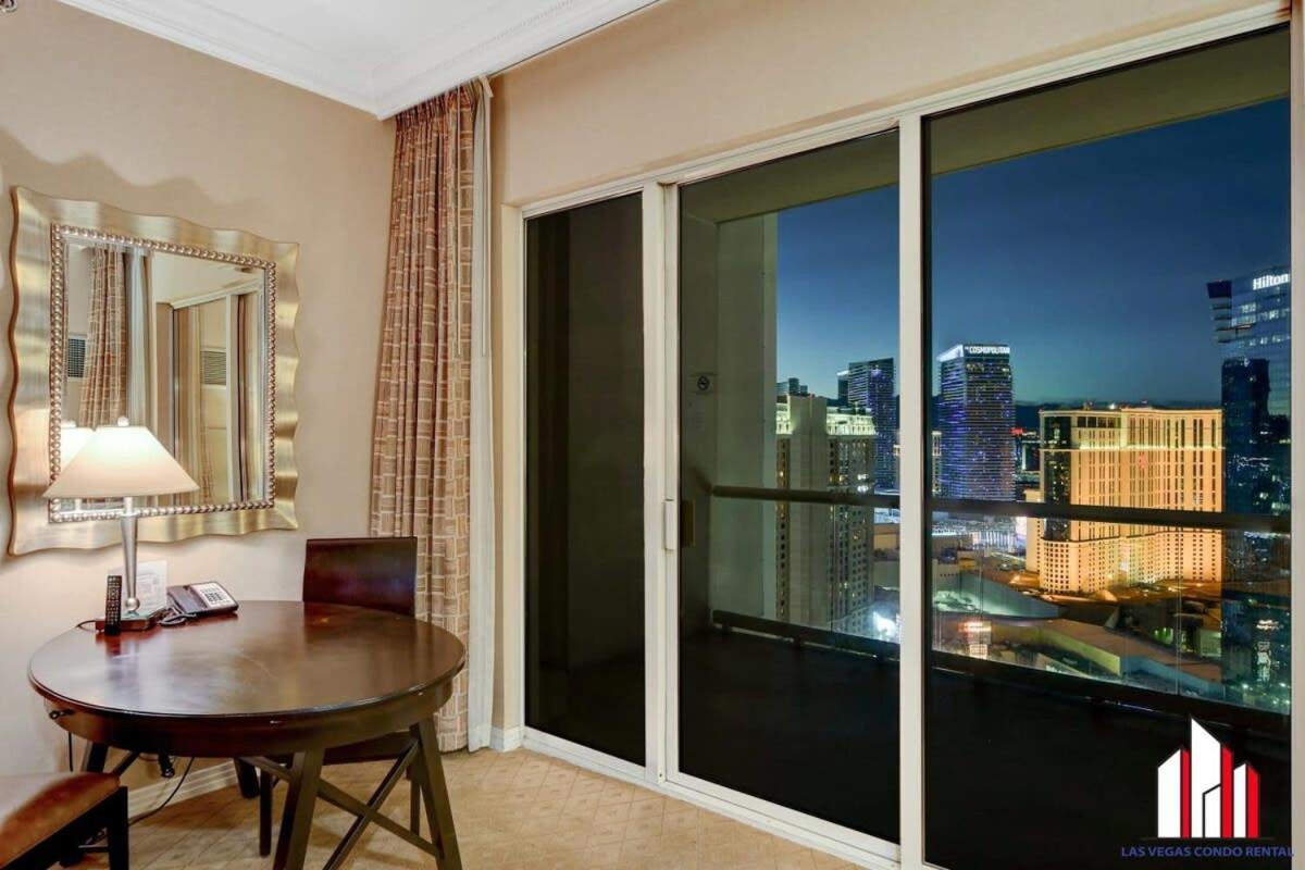 Mgm Signature-33-711 F1 Track & Strip View Balcony Las Vegas Bagian luar foto
